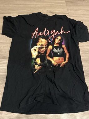 Aaliyah Graphic Tee - Black with Pink Script